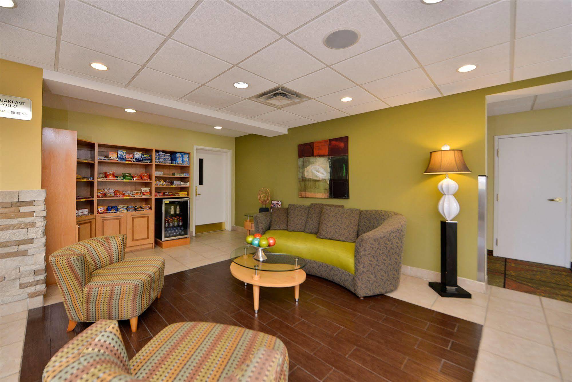 Best Western Plus Newport News Exterior foto